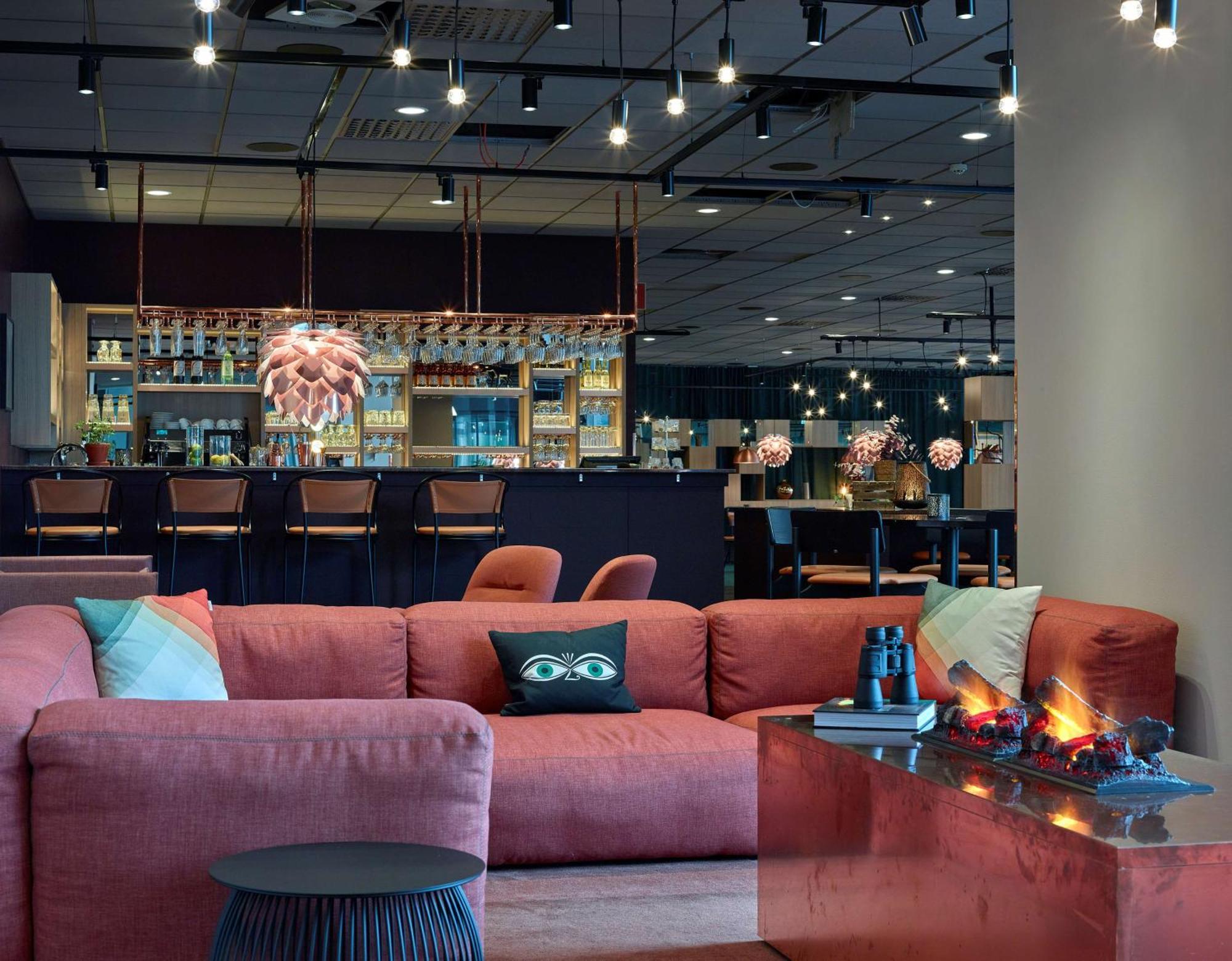 恩舍尔兹维克斯堪的克酒店 Örnsköldsvik 外观 照片